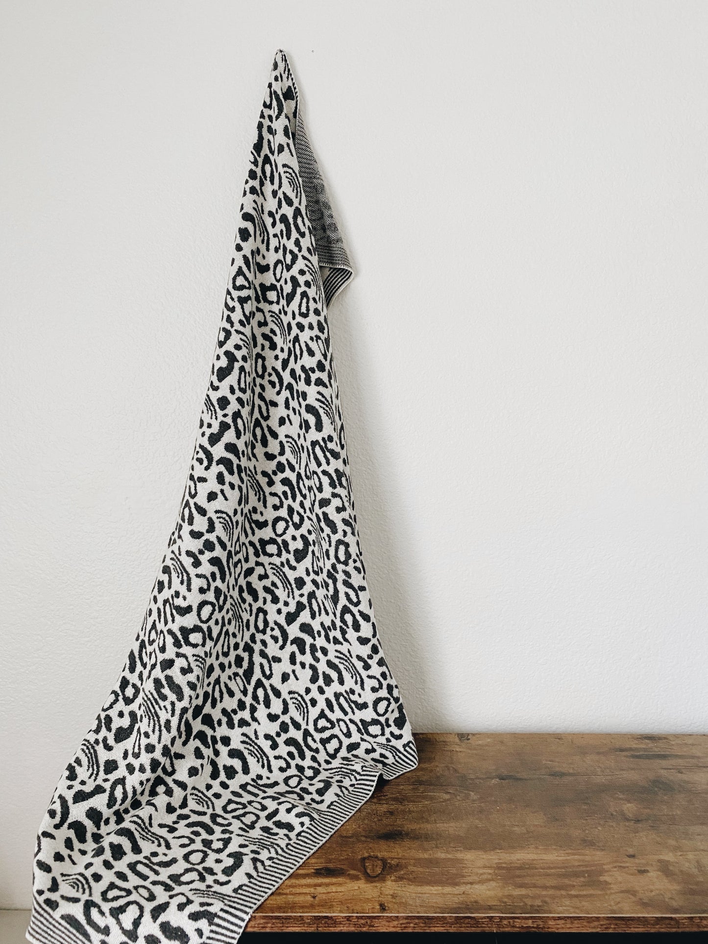 Grey Leopard Knitted Blanket