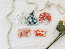 Load image into Gallery viewer, Spring 2023 Baby Gown Set
