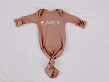 Load image into Gallery viewer, Personalized Soft Mauve Baby Gown Set
